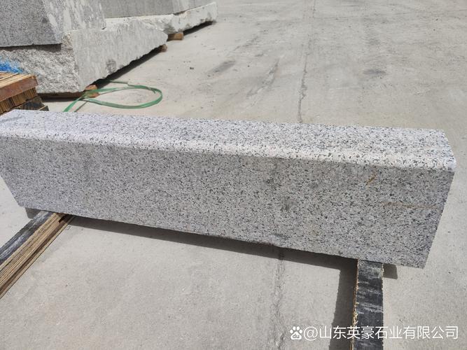 石材加工廠家批發(fā),路側(cè)石,路沿石,馬路牙子,路緣石750起,常規(guī)尺寸850